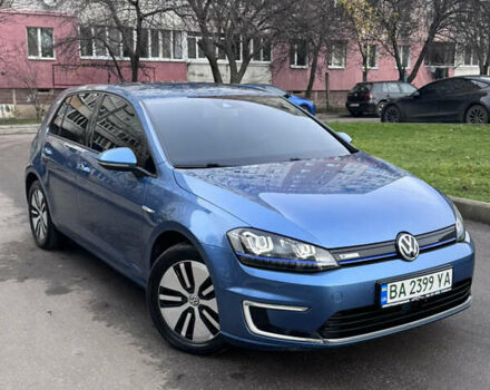 Синий Фольксваген e-Golf, объемом двигателя 0 л и пробегом 99 тыс. км за 9500 $, фото 4 на Automoto.ua