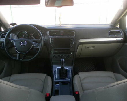 Синий Фольксваген e-Golf, объемом двигателя 0 л и пробегом 88 тыс. км за 9950 $, фото 15 на Automoto.ua