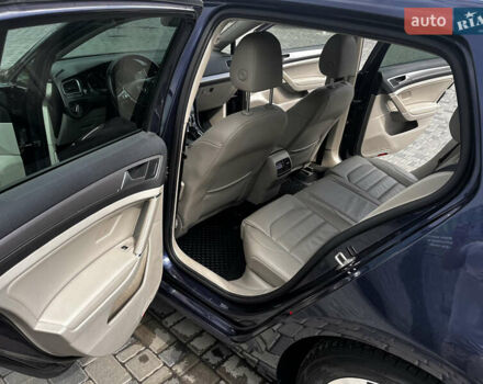 Синий Фольксваген e-Golf, объемом двигателя 0 л и пробегом 141 тыс. км за 10300 $, фото 8 на Automoto.ua