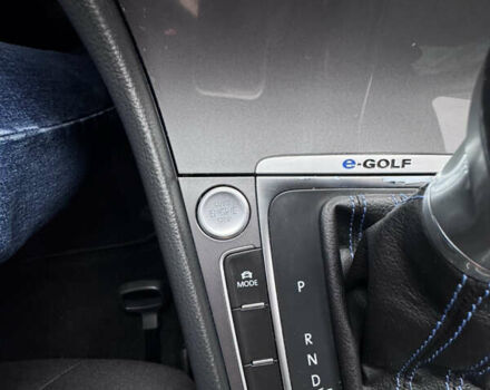 Синий Фольксваген e-Golf, объемом двигателя 0 л и пробегом 99 тыс. км за 9500 $, фото 55 на Automoto.ua
