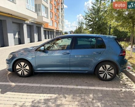 Синий Фольксваген e-Golf, объемом двигателя 0 л и пробегом 165 тыс. км за 9899 $, фото 7 на Automoto.ua