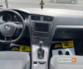 Синий Фольксваген e-Golf, объемом двигателя 24 л и пробегом 117 тыс. км за 9500 $, фото 9 на Automoto.ua