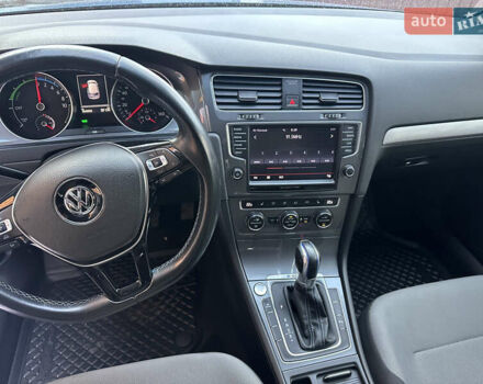 Синій Фольксваген e-Golf, об'ємом двигуна 0 л та пробігом 164 тис. км за 9400 $, фото 11 на Automoto.ua