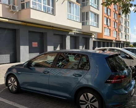 Синий Фольксваген e-Golf, объемом двигателя 0 л и пробегом 165 тыс. км за 9899 $, фото 8 на Automoto.ua