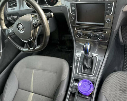 Синий Фольксваген e-Golf, объемом двигателя 0 л и пробегом 118 тыс. км за 8400 $, фото 16 на Automoto.ua