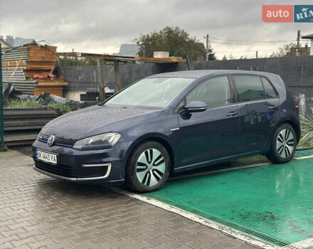 Синий Фольксваген e-Golf, объемом двигателя 0 л и пробегом 114 тыс. км за 8750 $, фото 2 на Automoto.ua