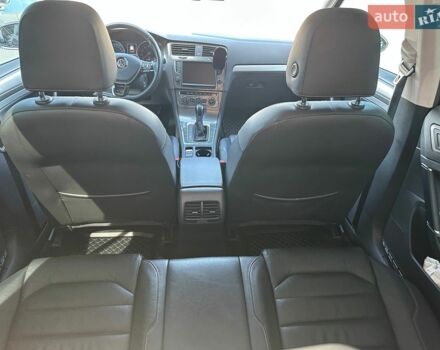 Синій Фольксваген e-Golf, об'ємом двигуна 0 л та пробігом 121 тис. км за 8800 $, фото 14 на Automoto.ua