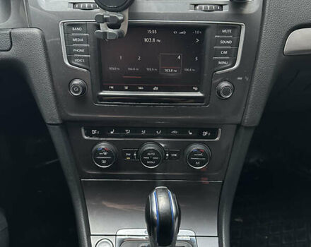 Синий Фольксваген e-Golf, объемом двигателя 0 л и пробегом 111 тыс. км за 8200 $, фото 18 на Automoto.ua