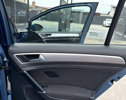 Синій Фольксваген e-Golf, об'ємом двигуна 0 л та пробігом 105 тис. км за 8000 $, фото 44 на Automoto.ua