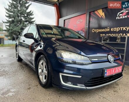 Синий Фольксваген e-Golf, объемом двигателя 0 л и пробегом 153 тыс. км за 8999 $, фото 2 на Automoto.ua
