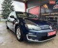 Синий Фольксваген e-Golf, объемом двигателя 0 л и пробегом 153 тыс. км за 8999 $, фото 2 на Automoto.ua