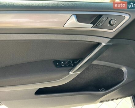 Синій Фольксваген e-Golf, об'ємом двигуна 0 л та пробігом 103 тис. км за 8600 $, фото 24 на Automoto.ua