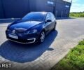 Синий Фольксваген e-Golf, объемом двигателя 85 л и пробегом 157 тыс. км за 9999 $, фото 1 на Automoto.ua