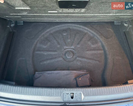 Синий Фольксваген e-Golf, объемом двигателя 0 л и пробегом 114 тыс. км за 7300 $, фото 4 на Automoto.ua