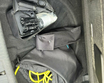 Синий Фольксваген e-Golf, объемом двигателя 0 л и пробегом 111 тыс. км за 8500 $, фото 14 на Automoto.ua