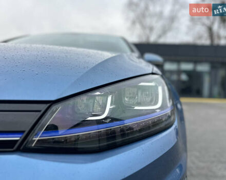 Синий Фольксваген e-Golf, объемом двигателя 0 л и пробегом 168 тыс. км за 7350 $, фото 6 на Automoto.ua