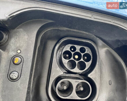 Синий Фольксваген e-Golf, объемом двигателя 0 л и пробегом 99 тыс. км за 9500 $, фото 77 на Automoto.ua
