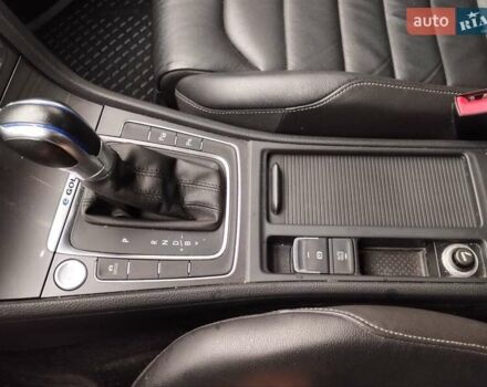 Синий Фольксваген e-Golf, объемом двигателя 0 л и пробегом 123 тыс. км за 8950 $, фото 12 на Automoto.ua