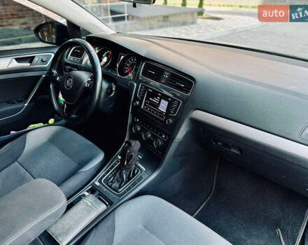 Синій Фольксваген e-Golf, об'ємом двигуна 0 л та пробігом 121 тис. км за 9900 $, фото 10 на Automoto.ua