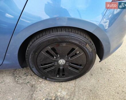 Синий Фольксваген e-Golf, объемом двигателя 0 л и пробегом 86 тыс. км за 10333 $, фото 15 на Automoto.ua