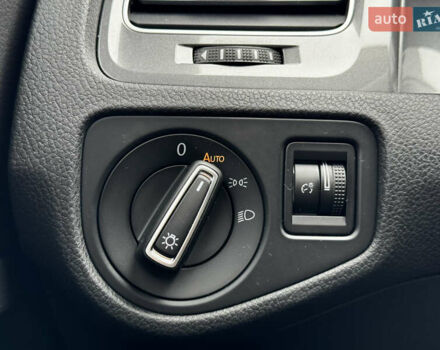 Синій Фольксваген e-Golf, об'ємом двигуна 0 л та пробігом 55 тис. км за 9300 $, фото 40 на Automoto.ua