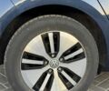Синий Фольксваген e-Golf, объемом двигателя 0 л и пробегом 62 тыс. км за 10999 $, фото 4 на Automoto.ua