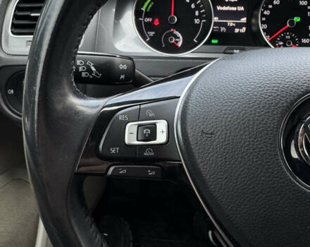 Синий Фольксваген e-Golf, объемом двигателя 0 л и пробегом 113 тыс. км за 8800 $, фото 28 на Automoto.ua