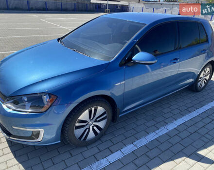 Синий Фольксваген e-Golf, объемом двигателя 0 л и пробегом 55 тыс. км за 14100 $, фото 8 на Automoto.ua