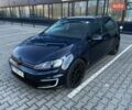 Синий Фольксваген e-Golf, объемом двигателя 0 л и пробегом 87 тыс. км за 8799 $, фото 2 на Automoto.ua