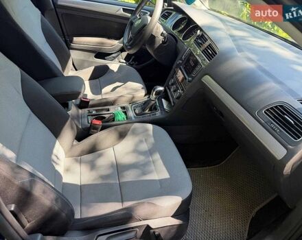 Синий Фольксваген e-Golf, объемом двигателя 0 л и пробегом 144 тыс. км за 9390 $, фото 21 на Automoto.ua