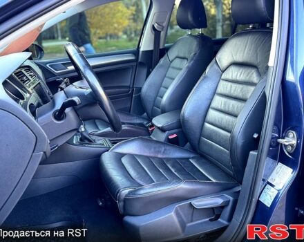 Синий Фольксваген e-Golf, объемом двигателя 85 л и пробегом 138 тыс. км за 9500 $, фото 5 на Automoto.ua