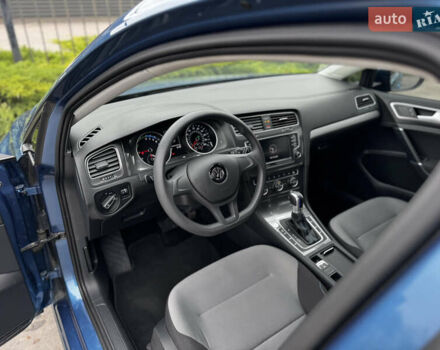 Синій Фольксваген e-Golf, об'ємом двигуна 0 л та пробігом 55 тис. км за 9300 $, фото 21 на Automoto.ua