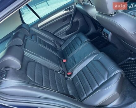 Синий Фольксваген e-Golf, объемом двигателя 0 л и пробегом 87 тыс. км за 8799 $, фото 67 на Automoto.ua