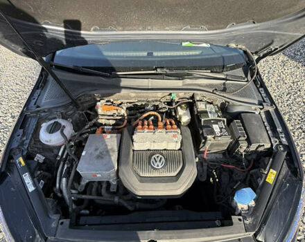 Синий Фольксваген e-Golf, объемом двигателя 0 л и пробегом 58 тыс. км за 9500 $, фото 28 на Automoto.ua