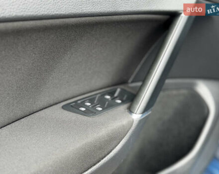 Синій Фольксваген e-Golf, об'ємом двигуна 0 л та пробігом 55 тис. км за 9300 $, фото 39 на Automoto.ua