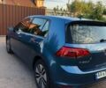 Синий Фольксваген e-Golf, объемом двигателя 0 л и пробегом 63 тыс. км за 10500 $, фото 3 на Automoto.ua