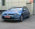 Синий Фольксваген e-Golf, объемом двигателя 0 л и пробегом 104 тыс. км за 10299 $, фото 1 на Automoto.ua
