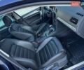 Синий Фольксваген e-Golf, объемом двигателя 0 л и пробегом 87 тыс. км за 8799 $, фото 62 на Automoto.ua