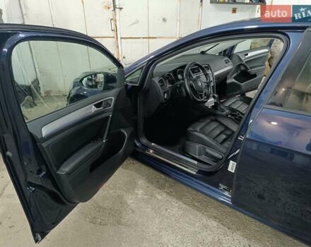 Синий Фольксваген e-Golf, объемом двигателя 0 л и пробегом 80 тыс. км за 8999 $, фото 73 на Automoto.ua