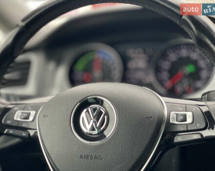 Синий Фольксваген e-Golf, объемом двигателя 0 л и пробегом 159 тыс. км за 7899 $, фото 34 на Automoto.ua