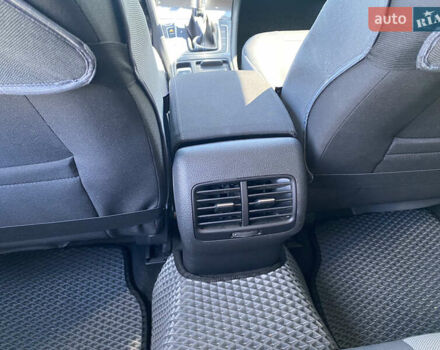 Синий Фольксваген e-Golf, объемом двигателя 0 л и пробегом 55 тыс. км за 14100 $, фото 21 на Automoto.ua