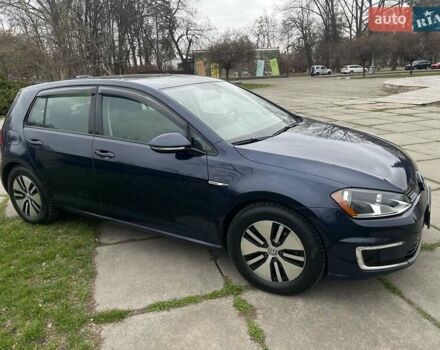 Синий Фольксваген e-Golf, объемом двигателя 0 л и пробегом 140 тыс. км за 8850 $, фото 1 на Automoto.ua