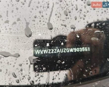 Синий Фольксваген e-Golf, объемом двигателя 0 л и пробегом 86 тыс. км за 10333 $, фото 46 на Automoto.ua