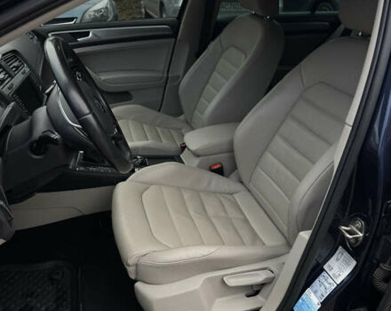 Синий Фольксваген e-Golf, объемом двигателя 0 л и пробегом 113 тыс. км за 8800 $, фото 13 на Automoto.ua