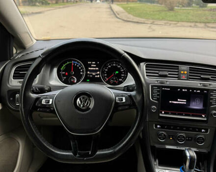 Синий Фольксваген e-Golf, объемом двигателя 0 л и пробегом 113 тыс. км за 8800 $, фото 24 на Automoto.ua