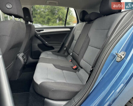 Синій Фольксваген e-Golf, об'ємом двигуна 0 л та пробігом 55 тис. км за 9300 $, фото 30 на Automoto.ua