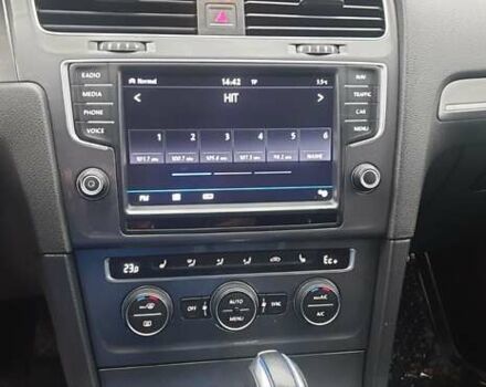 Синий Фольксваген e-Golf, объемом двигателя 0 л и пробегом 115 тыс. км за 10500 $, фото 11 на Automoto.ua