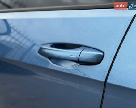 Синій Фольксваген e-Golf, об'ємом двигуна 0 л та пробігом 55 тис. км за 9300 $, фото 20 на Automoto.ua