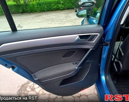 Синий Фольксваген e-Golf, объемом двигателя 80 л и пробегом 75 тыс. км за 9800 $, фото 11 на Automoto.ua