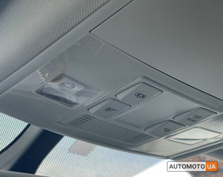 Синій Фольксваген e-Golf, об'ємом двигуна 24 л та пробігом 124 тис. км за 9500 $, фото 17 на Automoto.ua